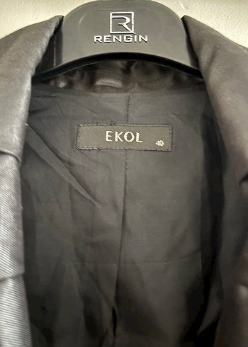 Kolsuz Siyah Mini Ceket - Görsel 3