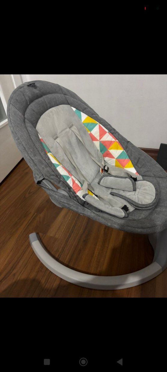 Gri Bebek Sallanan Ana kucağı - Görsel 2