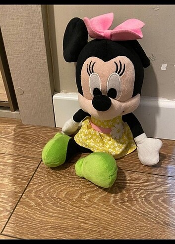  Beden Minnie mouse disney