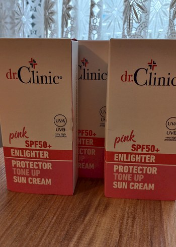 Dr. Clinic SPF50+ Tonlandırıcı Güneş Kremi - Görsel 2
