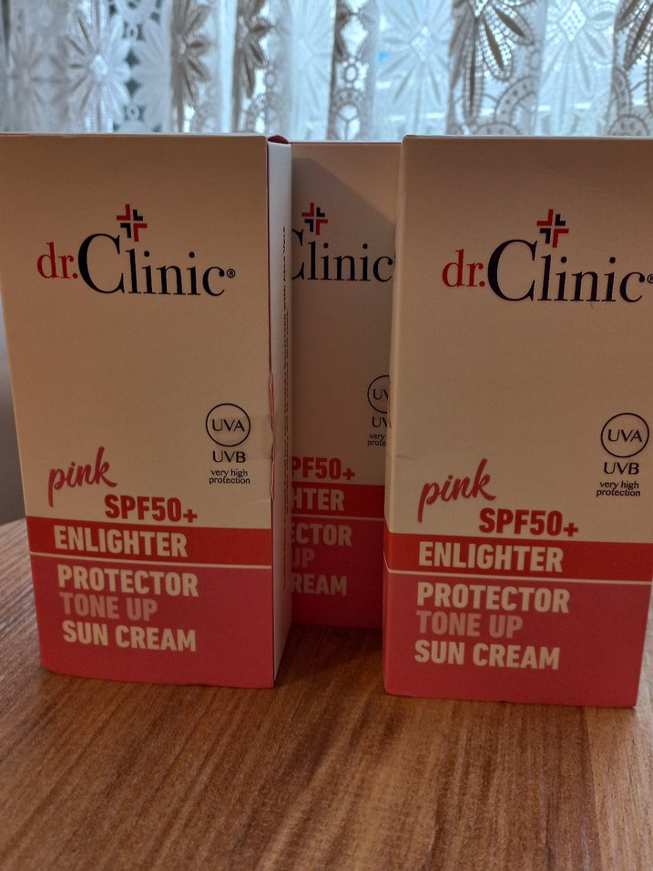 Dr. Clinic SPF50+ Tonlandırıcı Güneş Kremi - Görsel 2