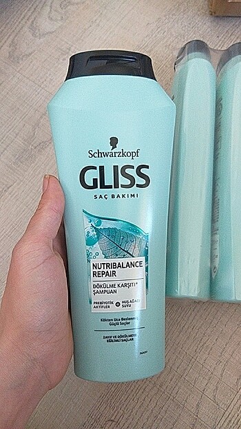 Glıss şampuan 4 adet hic kullanilmadi paketli