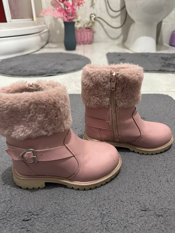 Pembe Süet Kürklü Kız Botları - Görsel 2