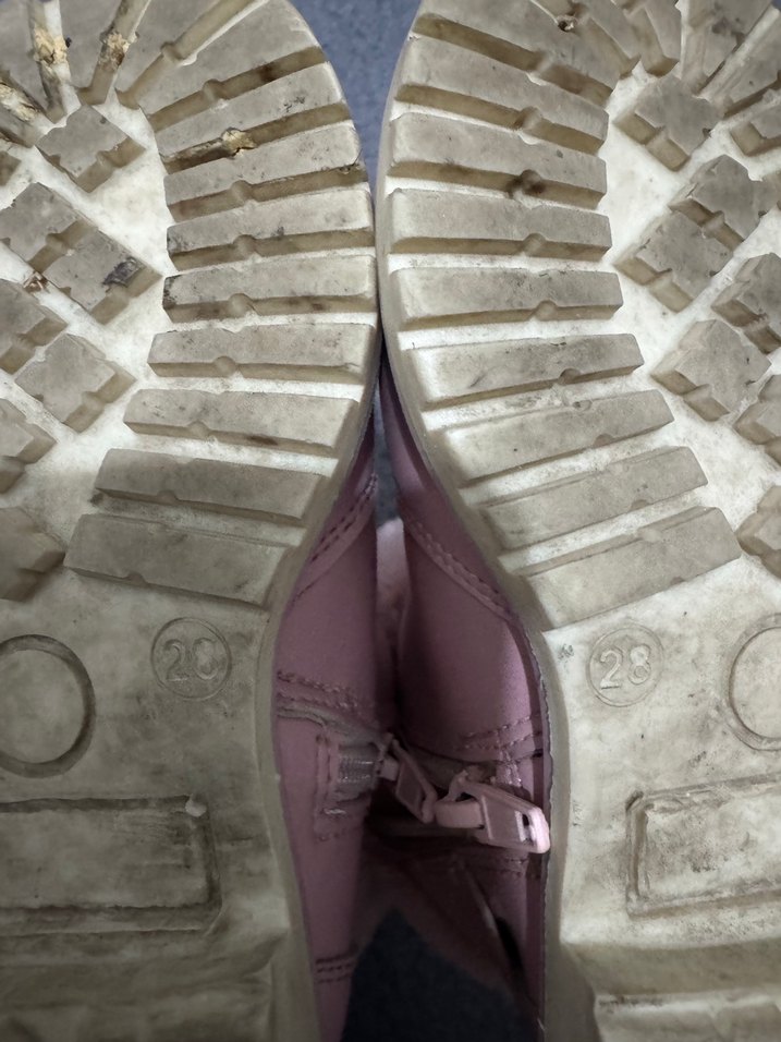 Pembe Süet Kürklü Kız Botları - Görsel 5