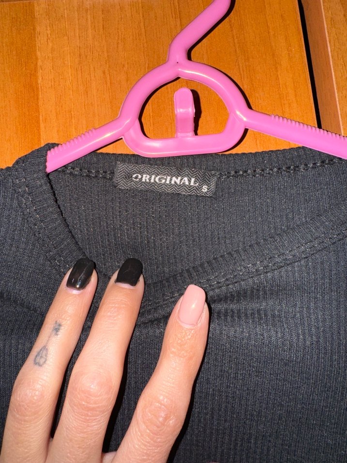 Siyah, Uzun Kollu, İnce Kesim Kadın Kazak - Görsel 2