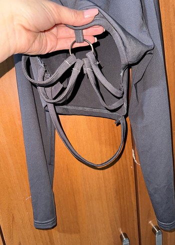 Gri Uzun Kollu Bel Detaylı Kadın Bluz - Görsel 3