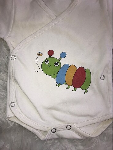 6 Ay Beden Bebek çıtçıtlı body