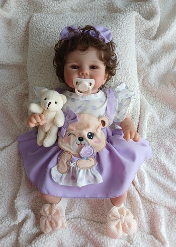 Lila Elbiseli Reborn Bebek ve Peluş Oyuncak