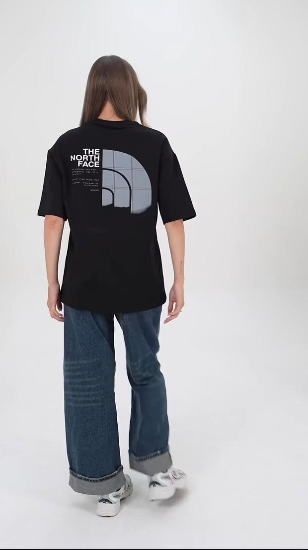 The North Face Baskılı Siyah Unisex Tişört - Görsel 2