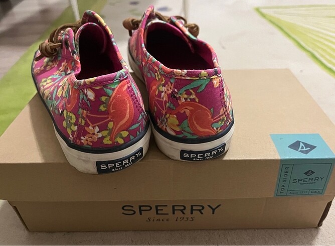 38 Beden çeşitli Renk Sperry Pembe Çiçekli Desenli Ayakkabı