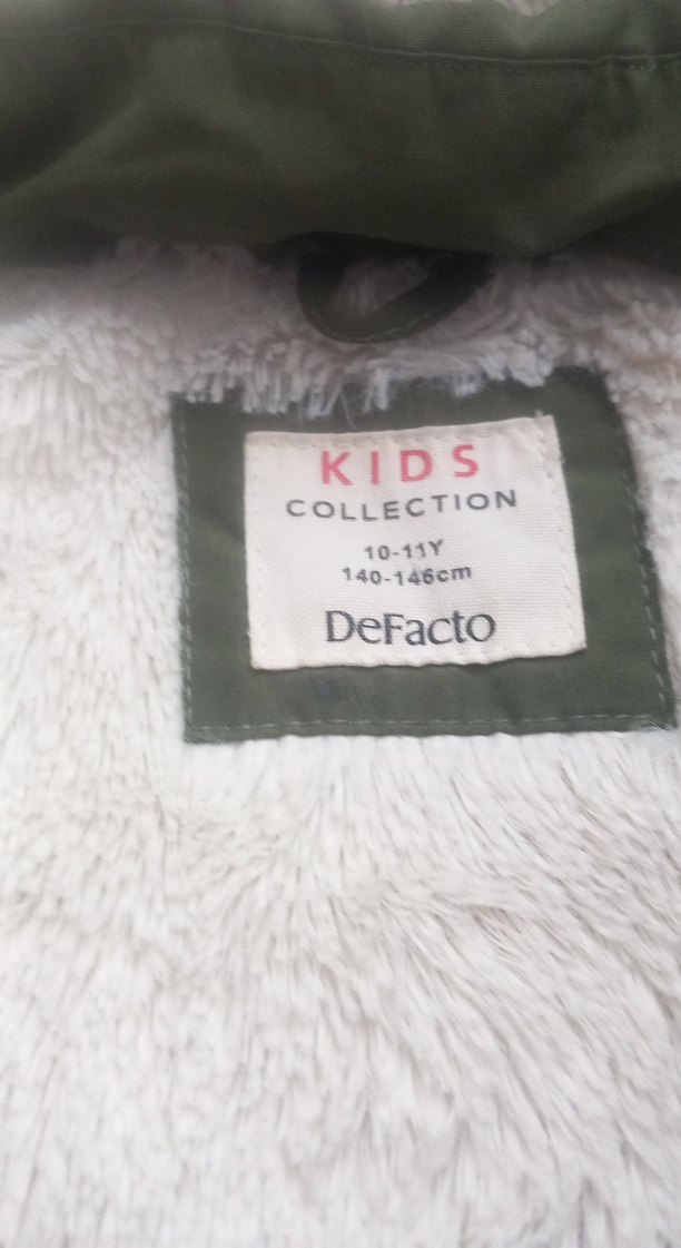 Düğmeli Yeşil çocuk mont - Görsel 2