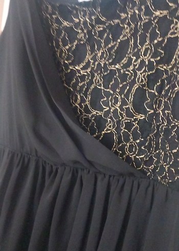 Dantel Detaylı Siyah Midi Elbise - Görsel 3