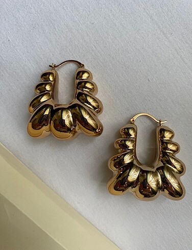 Atelier Duygu markasından küpe
