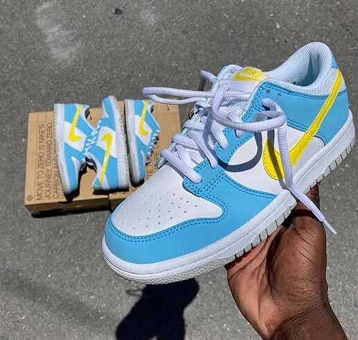 Nike Dunk Low ?Homer