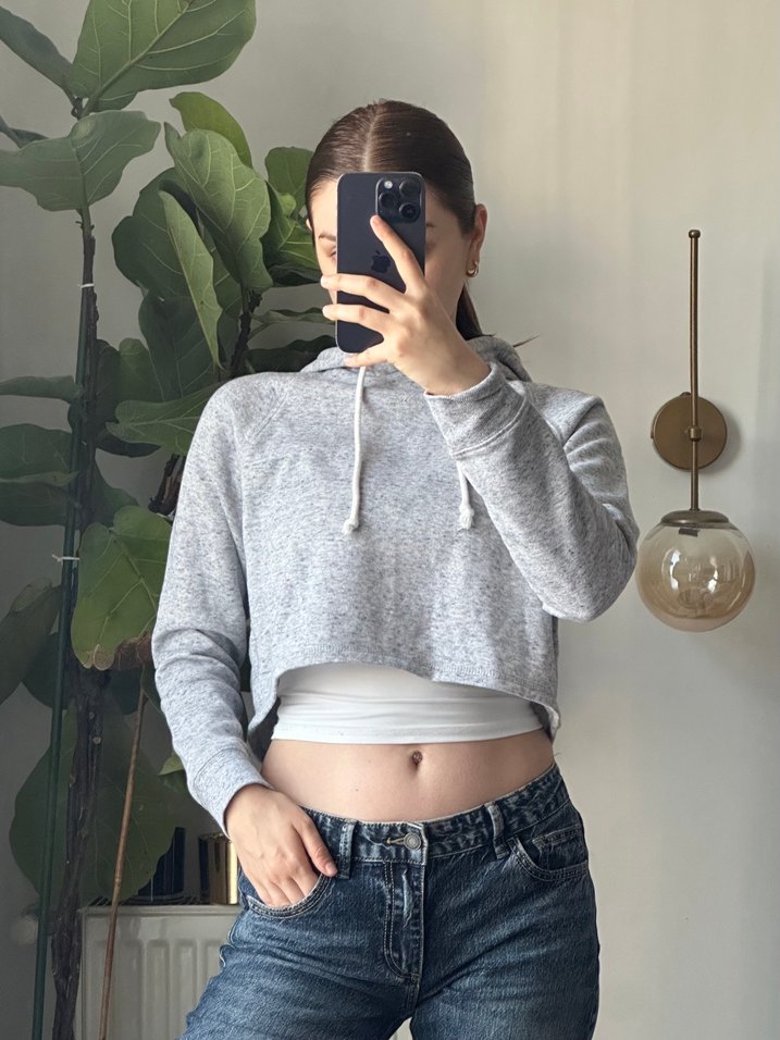 Gri Kapüşonlu Salaş Kesim Kadın Sweatshirt - Görsel 3