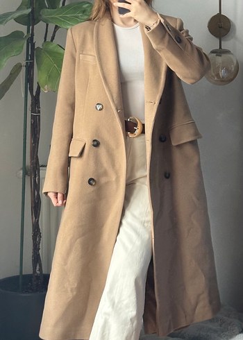 Düğmeli Bej Uzun Kaban - Görsel 3