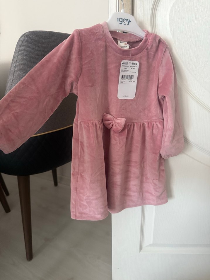 Kız bebek etiketli elbise - Görsel 3