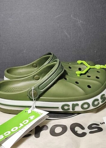 Converse crocs 