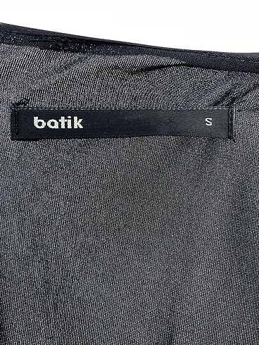 s Beden siyah Renk Batik Kısa Elbise %70 İndirimli.
