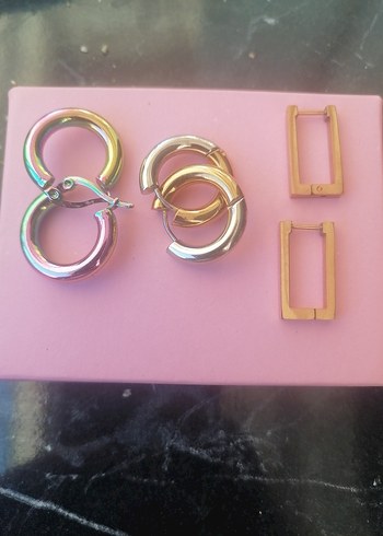 Mini Altın Tokalı Kadın Küpeler - Görsel 3