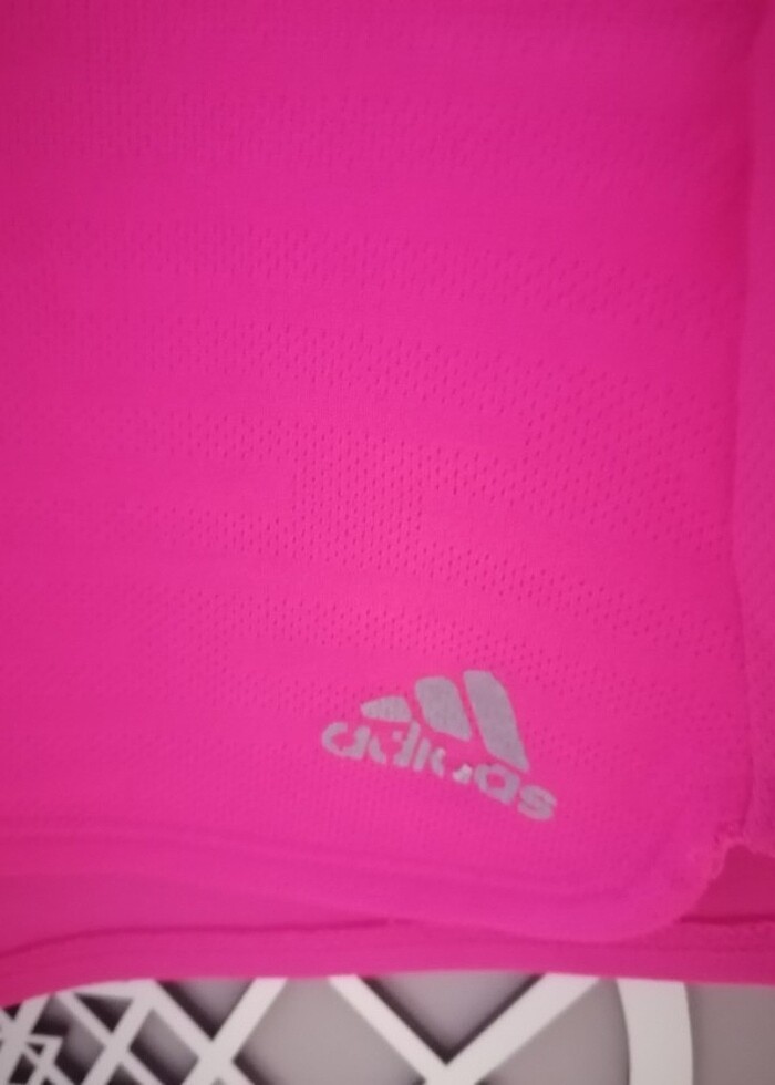 Adidas kadın tişört - Görsel 3