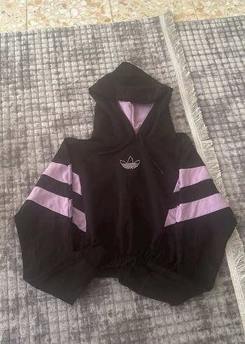 Siyah kısa Kapüşonlu Kadın Sweatshirt