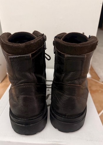 Erkek Bot - Görsel 3