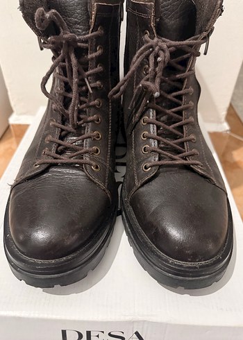 Erkek Bot - Görsel 4