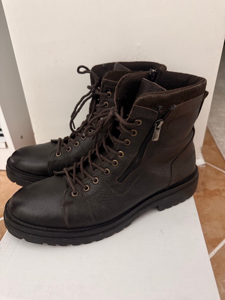 Erkek Bot - Görsel 2