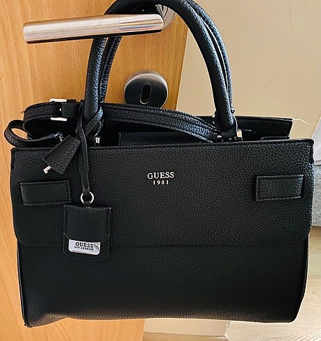 Orijinal Guess Canta