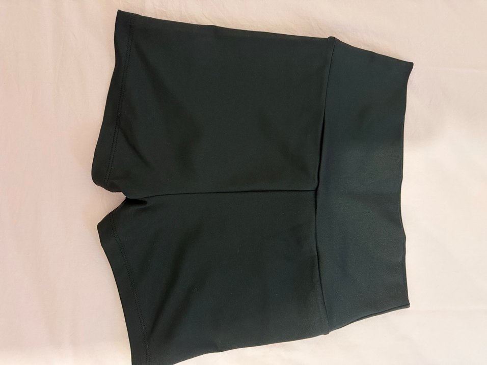 Siyah Basic Düz Kesim Şortu - Görsel 2