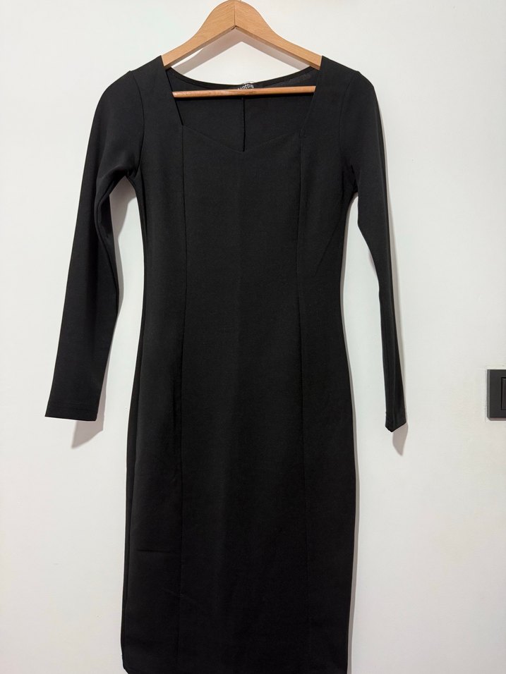 Uzun Kollu Siyah V Yaka Kalem Elbise - Görsel 2