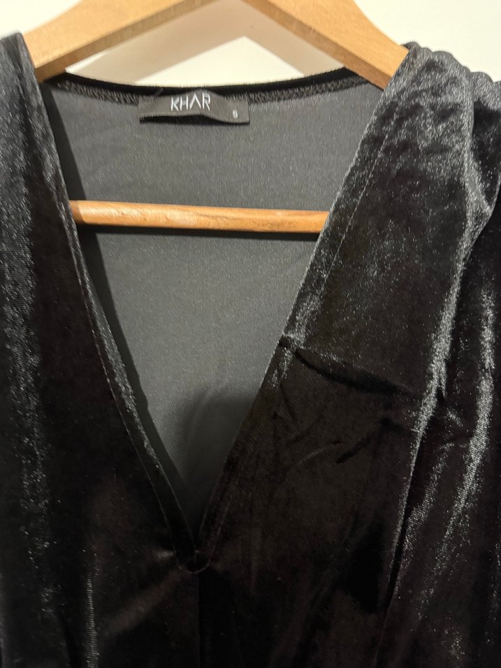 Siyah Drapeli Uzun Kollu V Yakalı kadife Kadın Elbise - Görsel 4