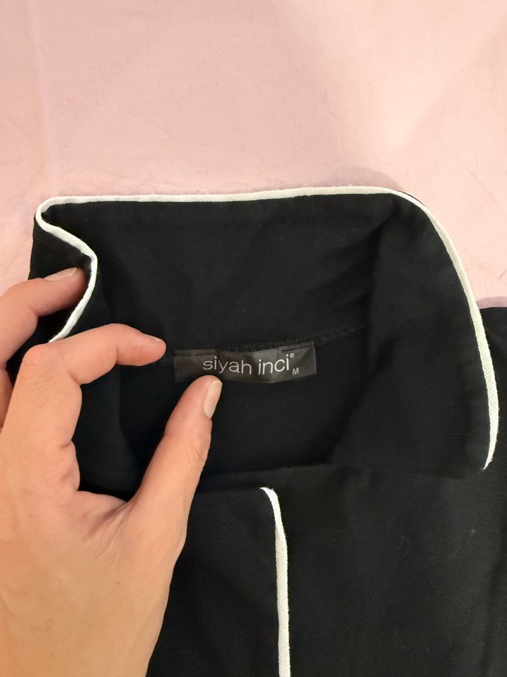 Siyah Kısa Kollu Regular Fit Pijama Takımı - Görsel 3