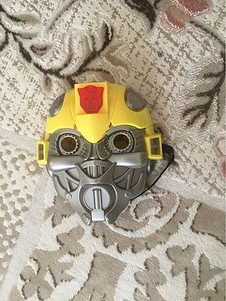 Bumblebee maskesi