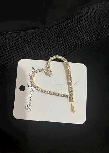 Altın Renkli Parlak Taşlı Kalp Toka - Görsel 2