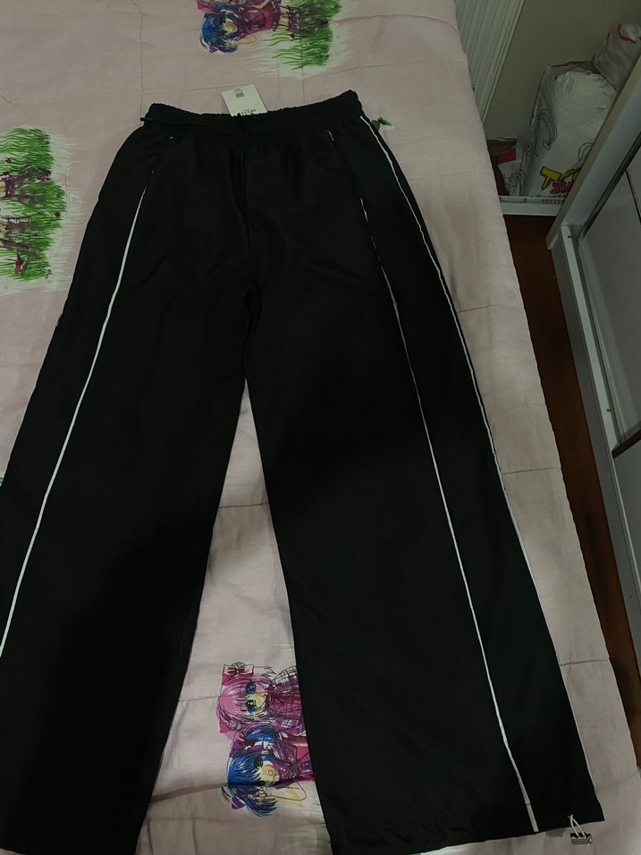 Kadın siyah paraşüt pantolon - Görsel 4