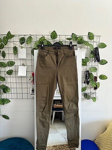 mango skinny jean