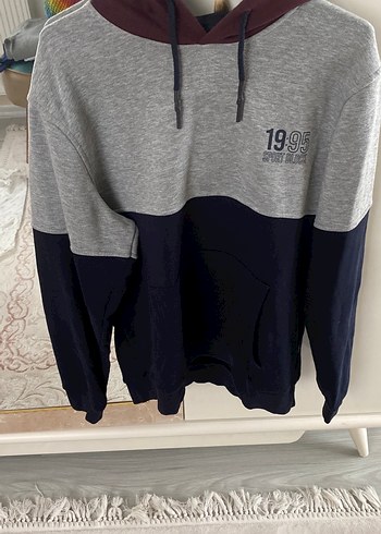 Kapşonlu erkek sweathirt - Görsel 2