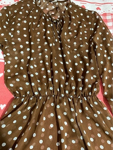 Puantiyeli şifon elbise - Görsel 2