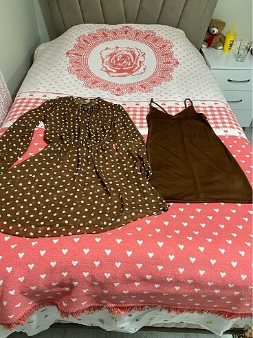 Puantiyeli şifon elbise - Görsel 7