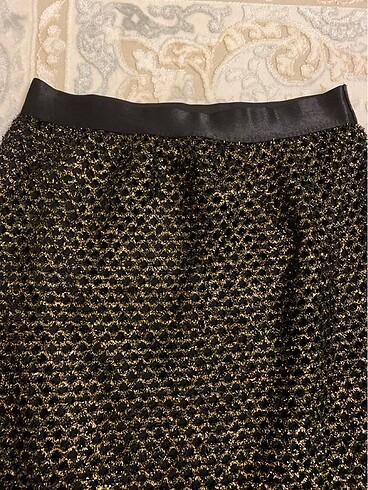 Yanı yırtmaçlı simli etek - Görsel 3