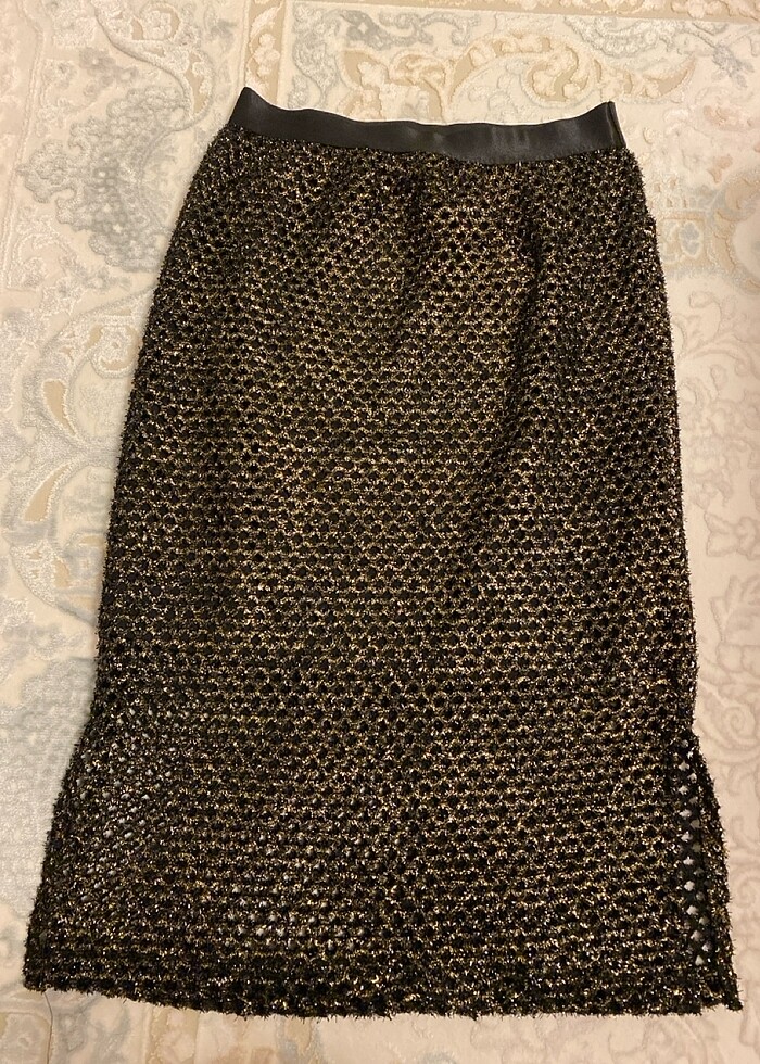 Yanı yırtmaçlı simli etek - Görsel 2