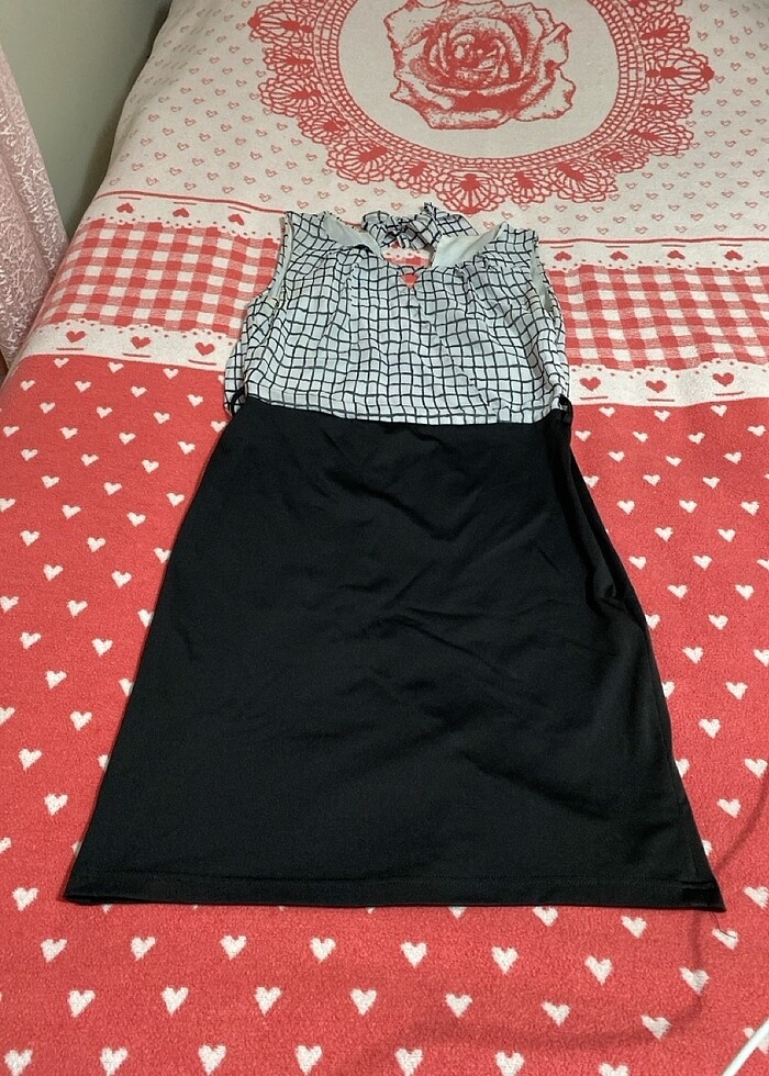 Askılı arkadan bağlamalı elbise - Görsel 2