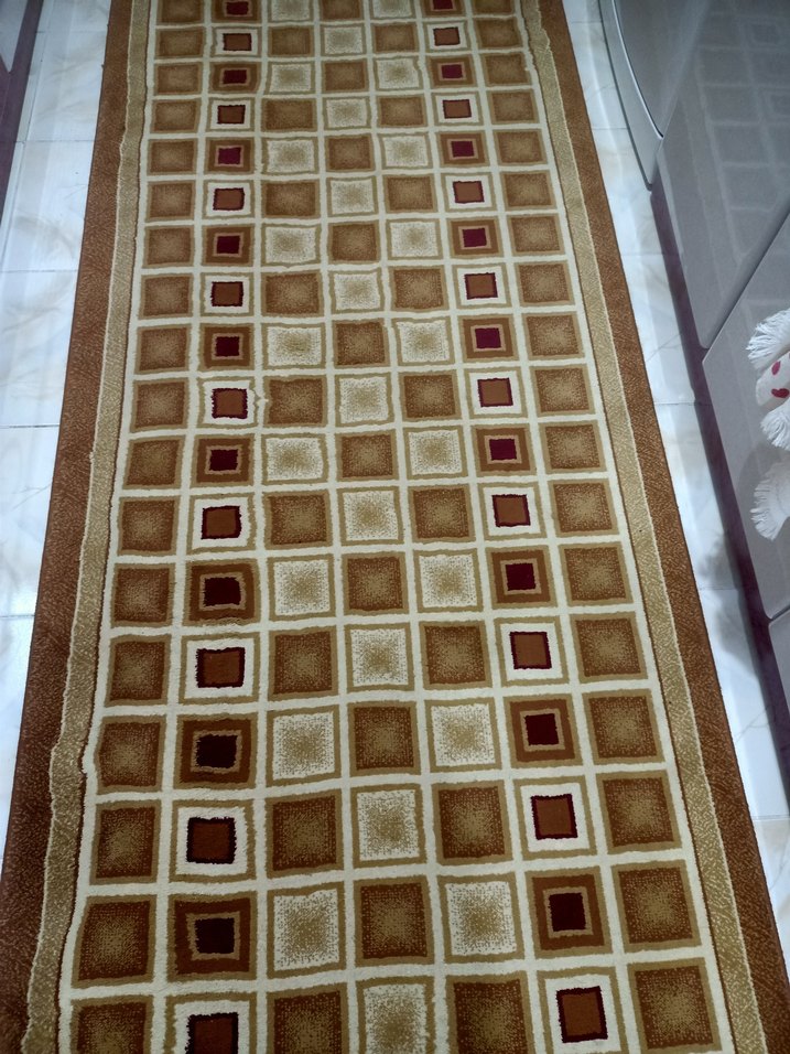 Kahverengi Kareli Geleneksel Halı - Görsel 2