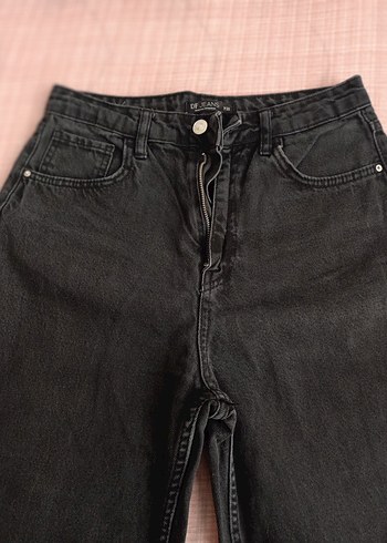 Düğmeli Siyah Kadın Midi Kot Pantolon - Görsel 3