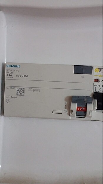 Siemens Siemens kaçak akım sigortası