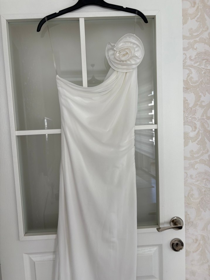 Beyaz Straplez Uzun Gelinlik - Görsel 3