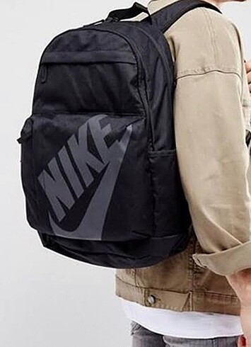 Nike Sırt Çantası