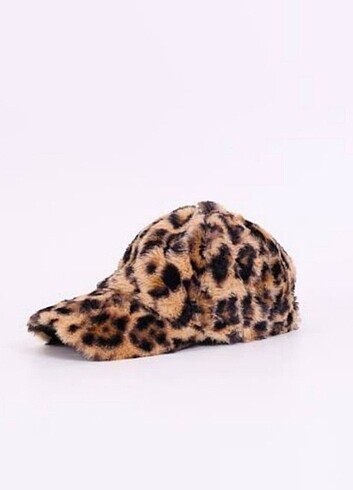 leopar peluş şapka